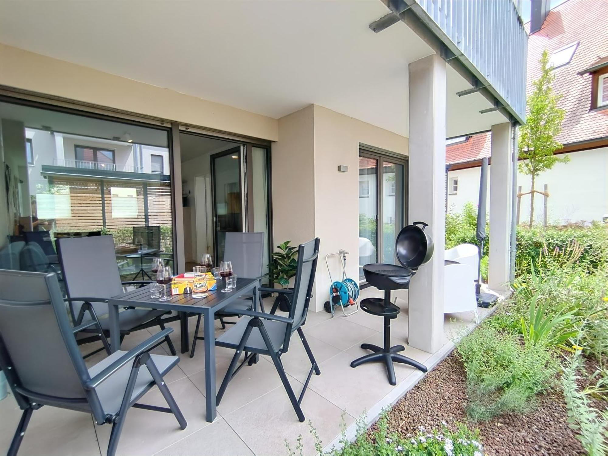 Cityvibe Apartment Fuer Bis Zu 4 Erlangen Exterior photo
