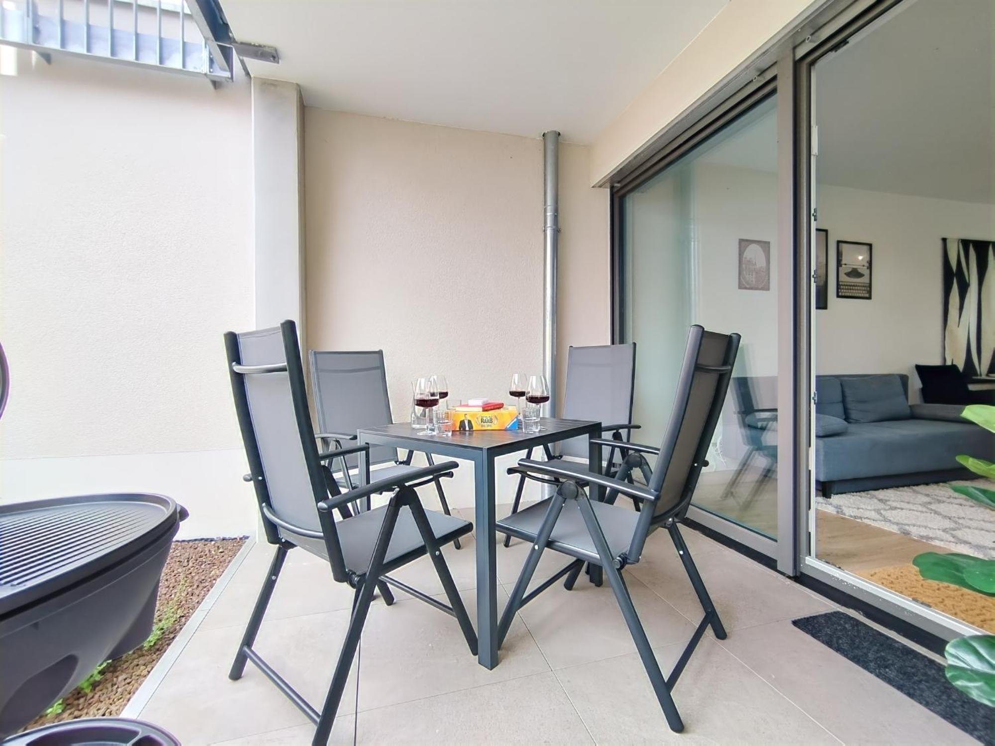 Cityvibe Apartment Fuer Bis Zu 4 Erlangen Exterior photo